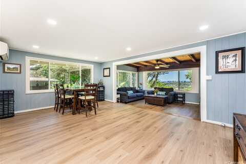 3518 Lelehune Place, Honolulu, HI 96822