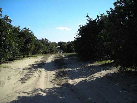 5020 Kenilworth Boulevard, Sebring, FL 33870