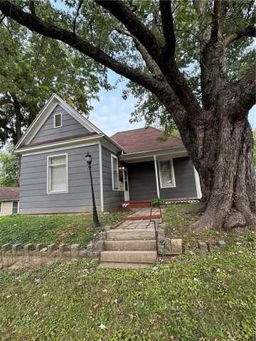 2401 N 12th Street, Saint Joseph, MO 64505