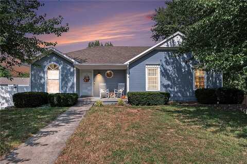 617 Cantebury Drive, Warrensburg, MO 64093