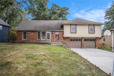 9524 Carter Drive, Overland Park, KS 66212