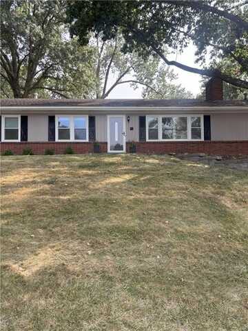 17 NW 43rd Street, Kansas City, MO 64116