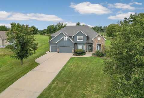 4116 SE Paddock Drive, Lees Summit, MO 64082