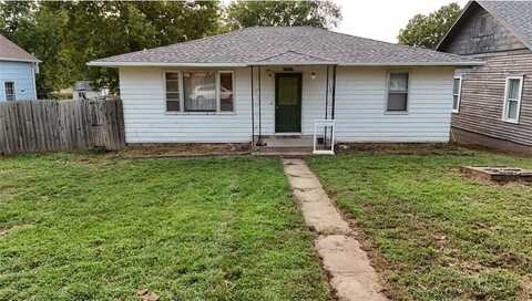 317 S Centre Street, Troy, KS 66087