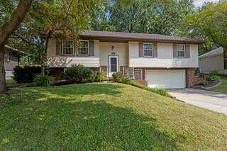 6109 Clydesdale Lane, Country Club, MO 64506