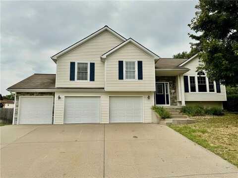 542 Creekside Court, Lansing, KS 66043