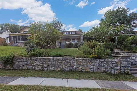 5214 Woodland Avenue, Kansas City, MO 64110