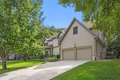 7621 Lichtenauer Drive, Shawnee, KS 66217