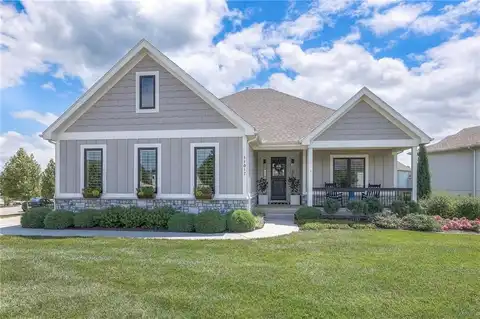 11017 S Palisade Street, Olathe, KS 66061