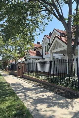 1109 W 47TH Street, Kansas City, MO 64112