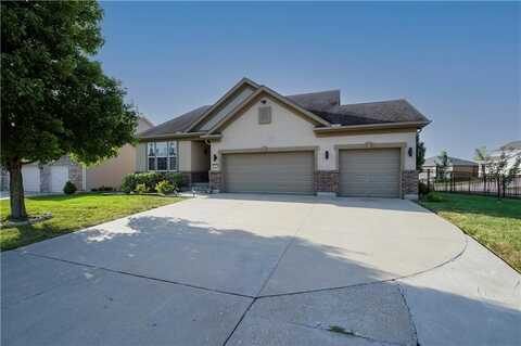 1021 Cheshire Drive, Lees Summit, MO 64083