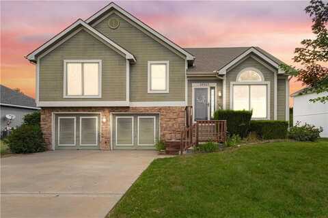 10927 N Madison Avenue, Kansas City, MO 64155