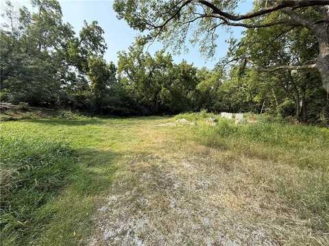 5202 Sewell Avenue, Kansas City, KS 66104
