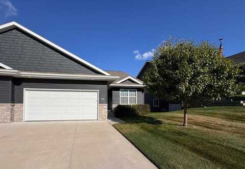 173 Hilltop Dr, West Branch, IA 52358