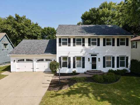 920 28th Street, Spirit Lake, IA 51360
