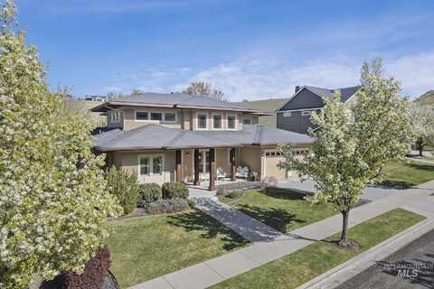 11872 N Humphreys Pl, Boise, ID 83714