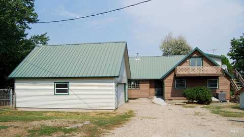 3787 SW 2nd Ave., New Plymouth, ID 83655