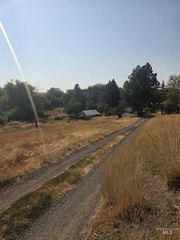 870 Dutch Flat Rd, Pomeroy, WA 99347