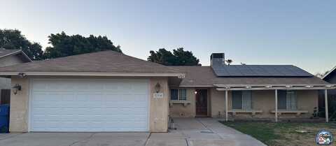 379 W Trail St, Brawley, CA 92227