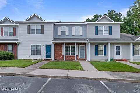 305 Meadowbrook Lane, Jacksonville, NC 28546