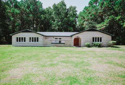 276 Goose Creek Road, Hubert, NC 28539