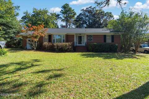 131 Ridgeway Drive, Wilmington, NC 28409