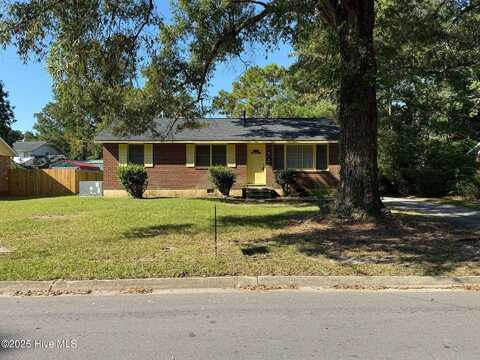 126 Kitt Drive, Jacksonville, NC 28540