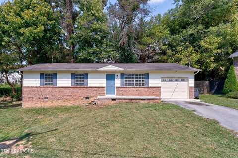 5620 Karen Drive, Knoxville, TN 37918