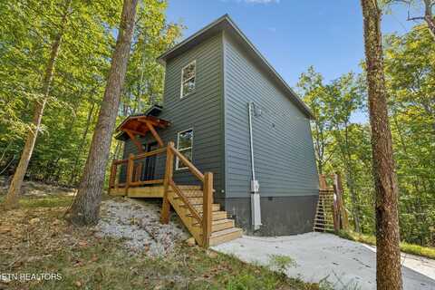 733 Country Oaks Lane, La Follette, TN 37766