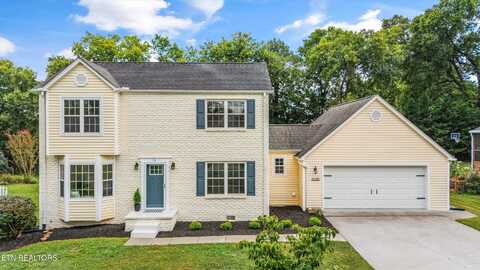 2048 Bishops Bridge Rd, Knoxville, TN 37922