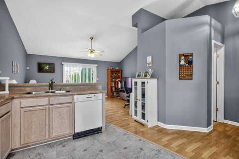 404 John Sutherland Drive, Nicholasville, KY 40356