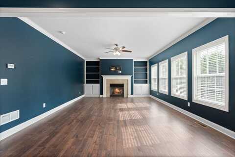 1732 Sandhurst Cove, Lexington, KY 40509