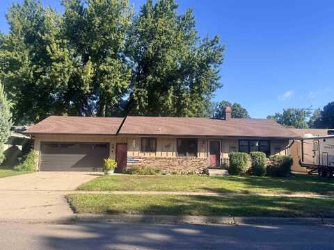 904 E 18th, Yankton, SD 57078
