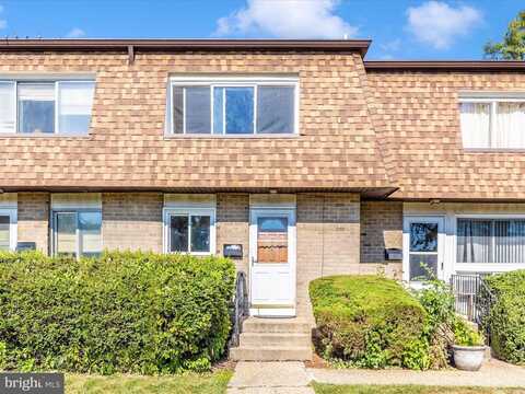527 CARROLLTON #28, FREDERICK, MD 21701