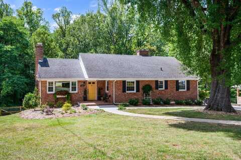 1320 Krise Circle, Lynchburg, VA 24503