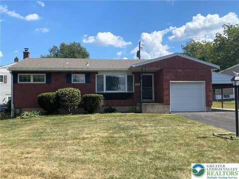2216 Allwood Drive, Bethlehem, PA 18018