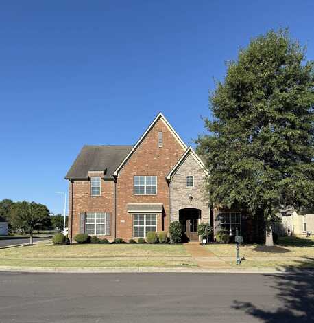 1371 RAINDROP, Collierville, TN 38017