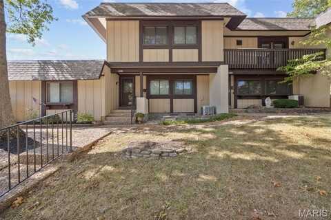 1355 Hampton Road, Saint Charles, MO 63303