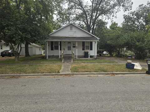 650 Methodist Street, Carlyle, IL 62231
