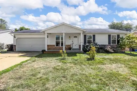 3018 Valley Ridge Drive, Saint Peters, MO 63376