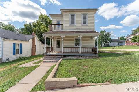 221 W Miller Street, De Soto, MO 63020