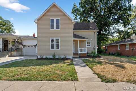 746 Maple Street, Collinsville, IL 62234
