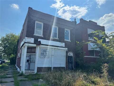 4200 E Labadie Avenue, Saint Louis, MO 63115