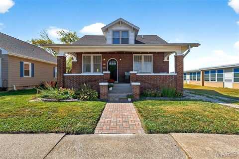 127 S Rapp Avenue, Columbia, IL 62236