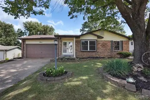 7 Donna Drive, Saint Peters, MO 63376