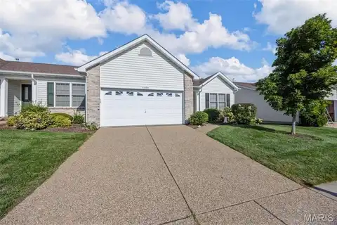 1186 Silo Bend Drive, Wentzville, MO 63385