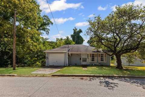 827 Chouteau Avenue, Alton, IL 62002