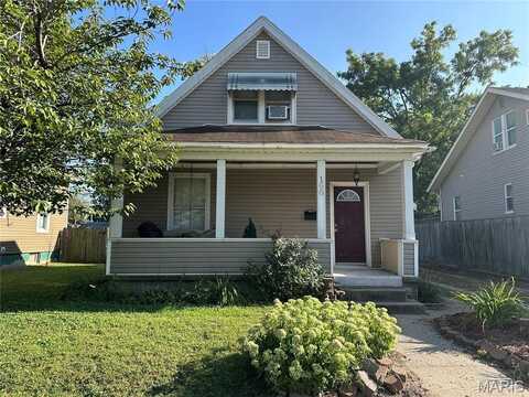 160 E Penning Avenue, Wood River, IL 62095