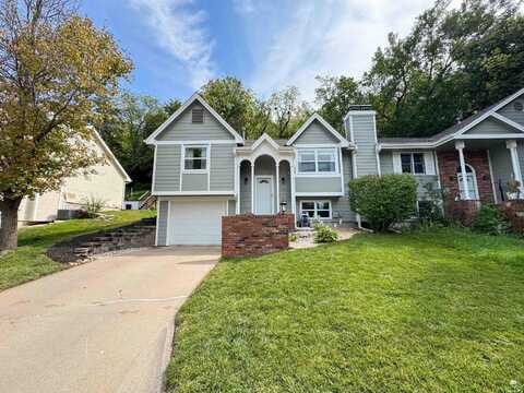 902 Connecticut Avenue, Manhattan, KS 66502