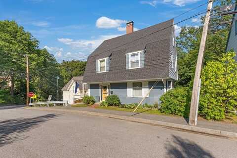 81 Highland Avenue, Auburn, ME 04210